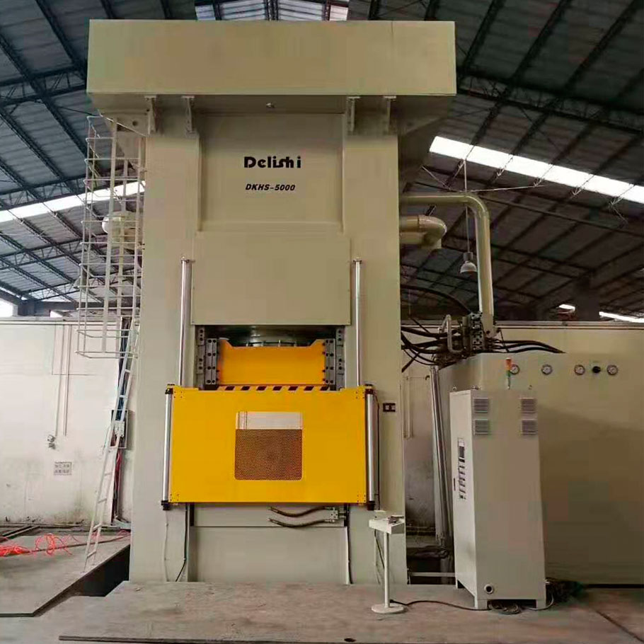 今年会5000吨液压机